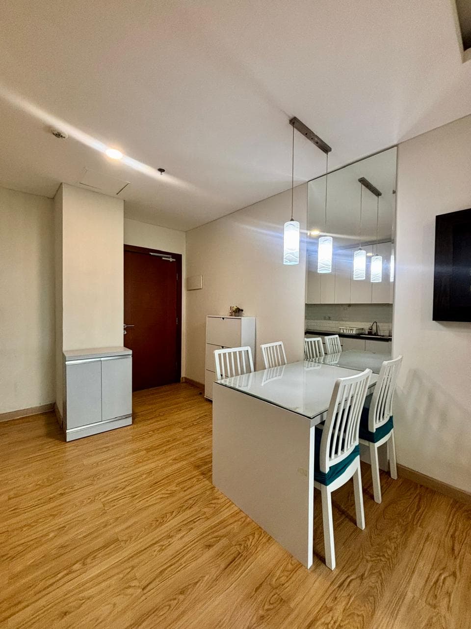 Disewakan Apartement Thamrin Residence2BR Full Furnished Tower D 5